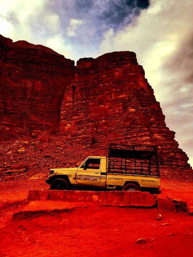 Wadi Rum Camels Camp Ngoại thất bức ảnh