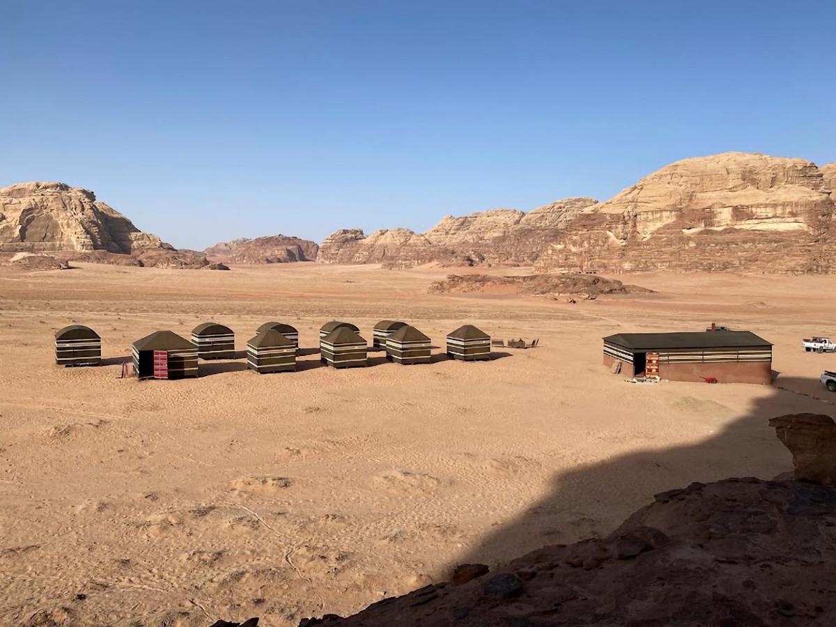 Wadi Rum Camels Camp Ngoại thất bức ảnh