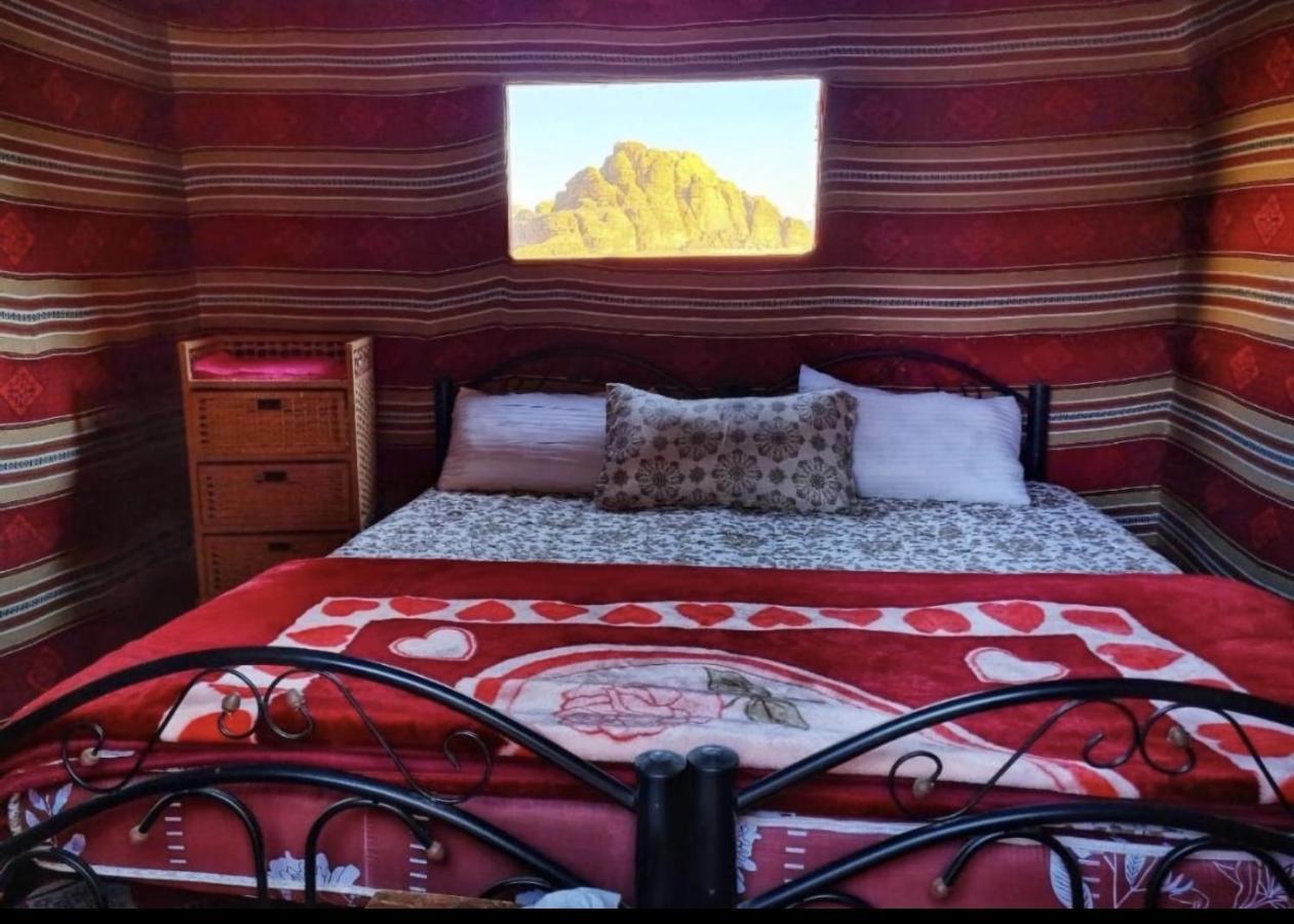 Wadi Rum Camels Camp Ngoại thất bức ảnh